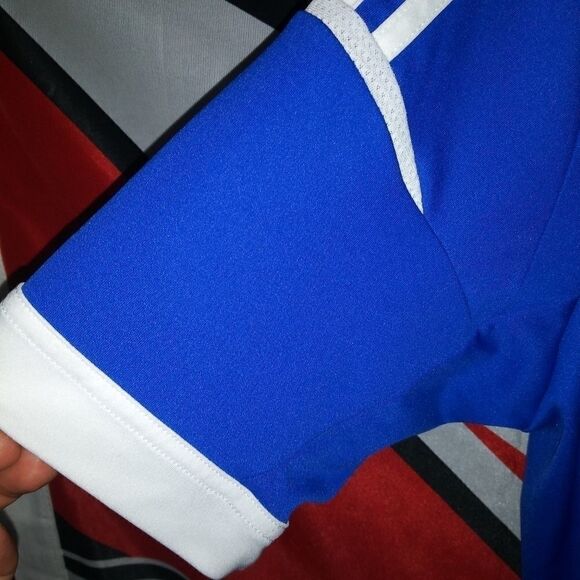 U DE CHILE- Home Jersey 2012 - Picture 7 of 9